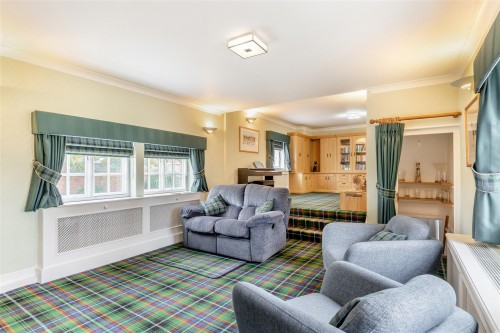 8669303-interior14.jpg