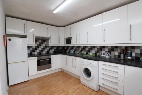 Kitchen.JPG Kitchen.JPG