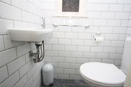 cloakroom.JPG