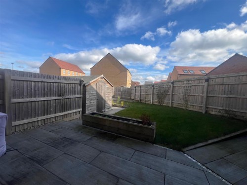 Fitz Hugh Crescent, Eagle Farm South, Milton Keynes - Photo 2