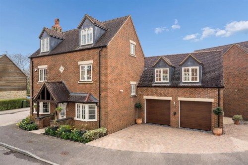 Cuckoo Hill Rise, Hanslope, Milton Keynes - Photo 1 Cuckoo Hill Rise, Hanslope, Milton Keynes - Photo 1