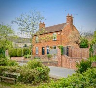 Click the photo for more details of 7, Newport Pagnell, Riverside