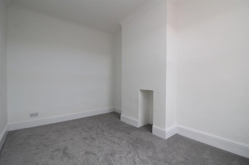 Bedroom 2.JPG