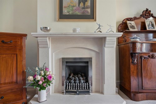 High Street, Whaddon, Buckinghamshire - Photo 8