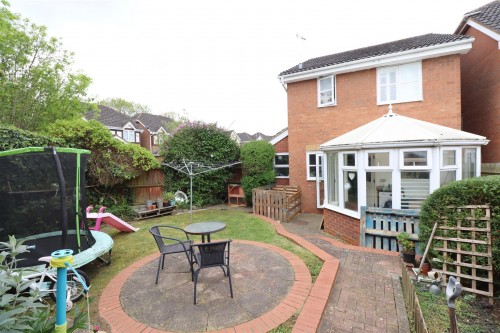 Heydon Court, Bradville, Milton Keynes - Photo 13