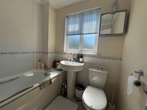 Bathroom view 1.jpg Bathroom view 1.jpg