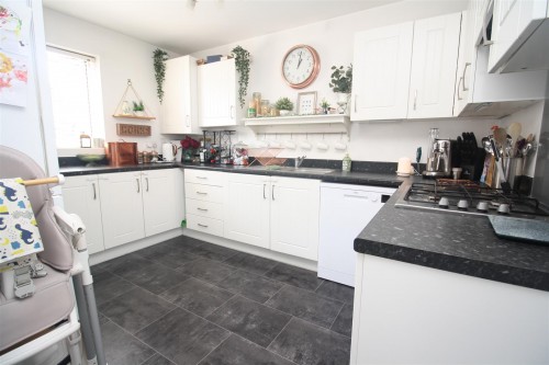 Santa Cruz Avenue, Newton Leys, Milton Keynes - Photo 4