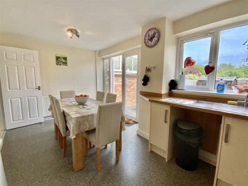 Elm Drive, Deanshanger, Milton Keynes - Photo 5