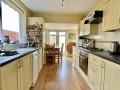 Kitchen/ Breakfast Room