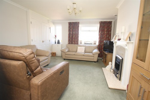 Magenta Close, Bletchley, Milton Keynes - Photo 5