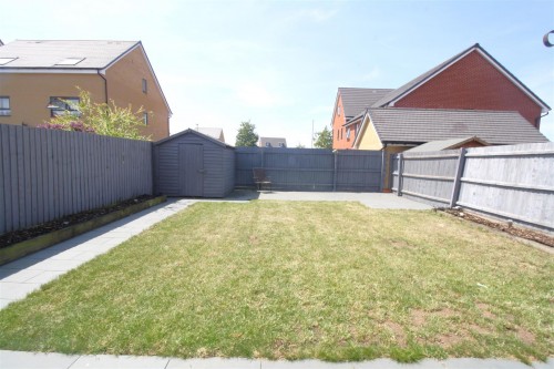 Sheppard Grove, Eagle Farm South, Milton Keynes - Photo 16